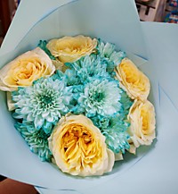 Букет из хризантемы и розы